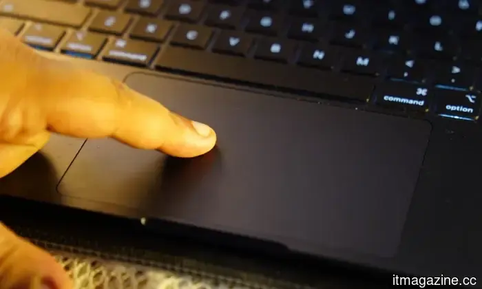 After 25 years, I transitioned from Windows to Mac, and it was the trackpad that won me over.