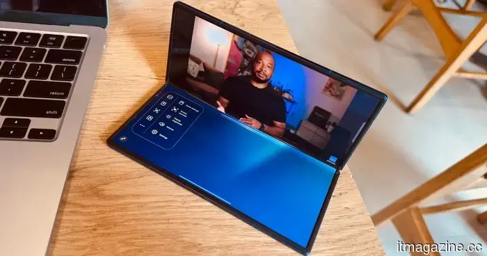 Your upcoming Galaxy Z Fold may feature a crease that is 20% shallower.