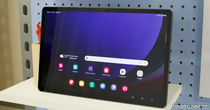 Компания Staples снизила цену на Samsung Galaxy Tab S9+ на 300 долларов