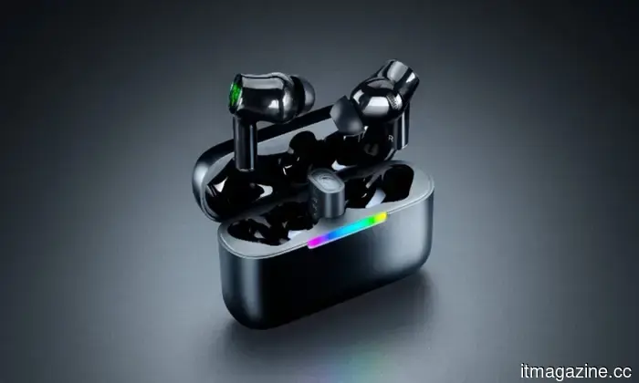 Razer's latest Hammerhead V3 HyperSpeed earbuds eliminate the frustrations of sluggish Bluetooth connectivity.
