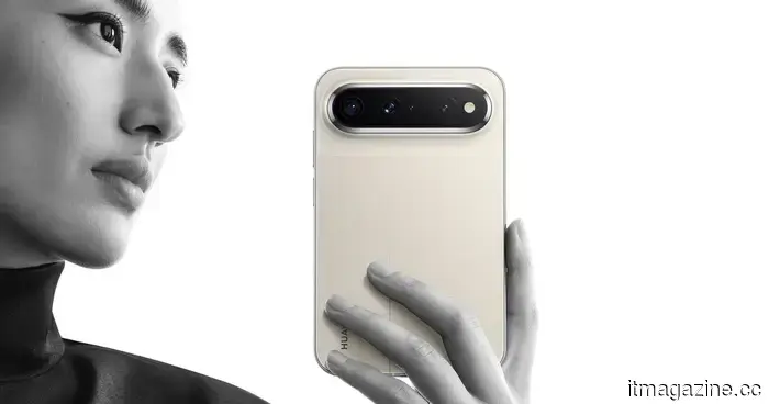 Huawei aims to revive the popularity of small phones, and you'll find yourself wanting one as well.