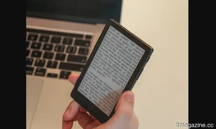 Xteink's compact e-reader has finally received the upgrades it needed.