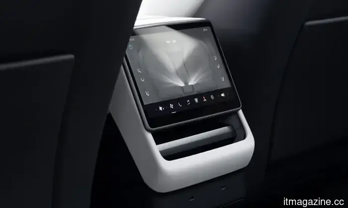 Tesla lancia il Model Y Long Wheelbase a sei posti negli Stati Uniti