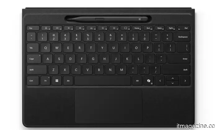 I prossimi laptop Surface di Microsoft sono in ritardo e i prezzi potrebbero essere elevati.