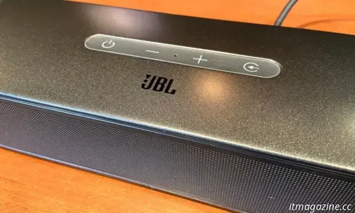 Possiedi la soundbar JBL Cinema SB170 per soli $170 quando acquisti oggi