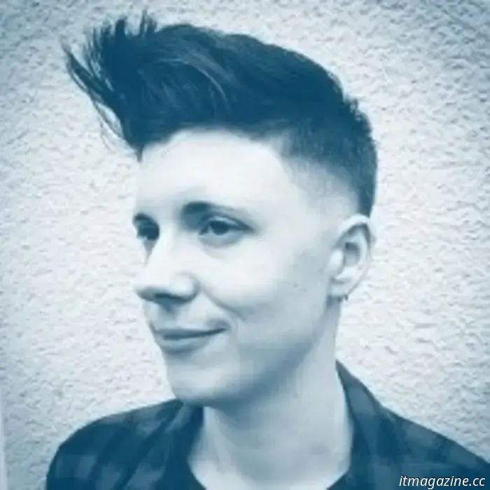 Hubble detects a cosmic bullseye: a galaxy featuring nine rings.