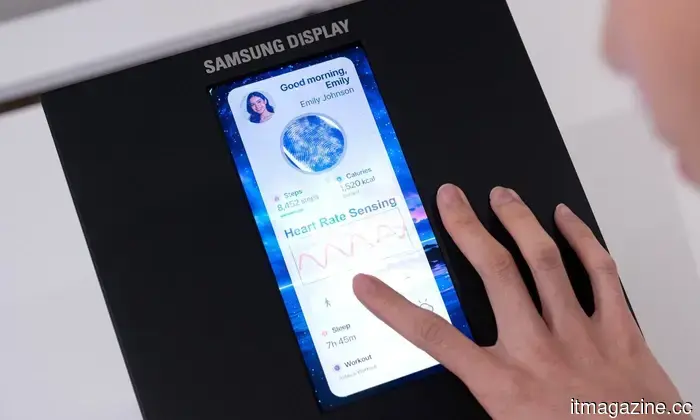 Il display di nuova generazione di Samsung può misurare la frequenza cardiaca e la pressione sanguigna attraverso la punta delle dita.