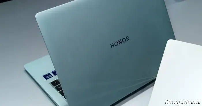 The Honor MagicBook Pro 14 surpasses the new MacBook Air in a notable aspect.