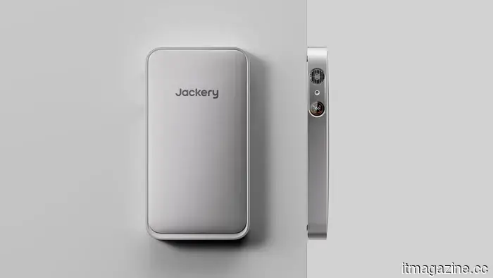 Jackery’s FridgeGuard is currently the thinnest backup battery available for refrigerators.