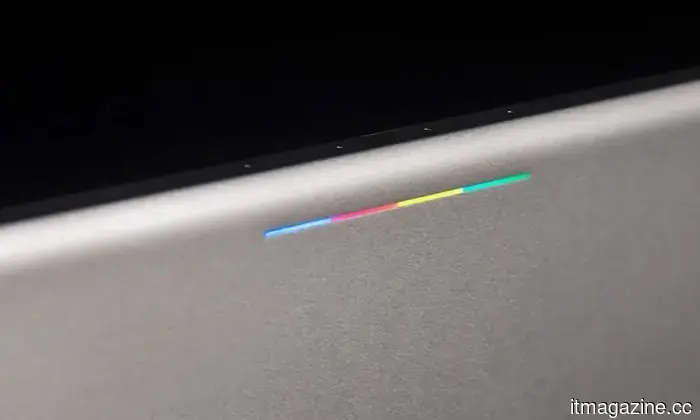 The upcoming Pixel phone may feature a luminous back, based on insights from Android 17’s code.