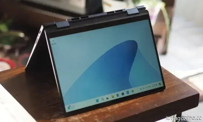 Di solito 1 1,779, questo Lenovo ThinkPad Yoga laptop è sotto today 1,000 oggi