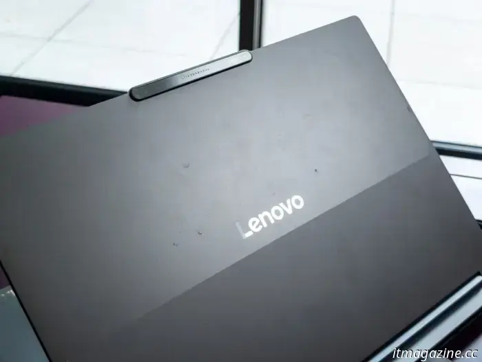 Lenovo's display concept transforms your laptop into a portable powerhouse.