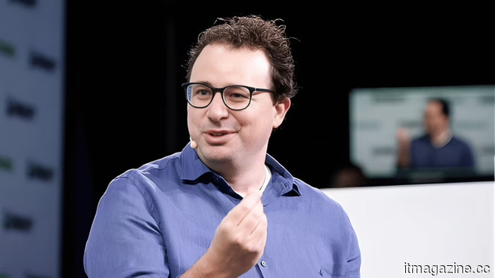 Anthropic selects Morgan Stanley and Goldman Sachs to spearhead its IPO.