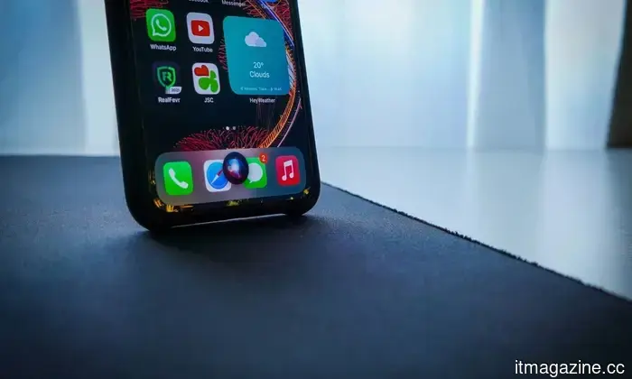 Apple has finally equipped Siri to manage multiple tasks at once.