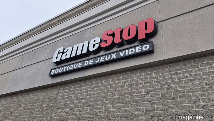 Ryan Cohen from GameStop describes physical game sales as 'completely insignificant' and redirects every inquiry towards eBay.
