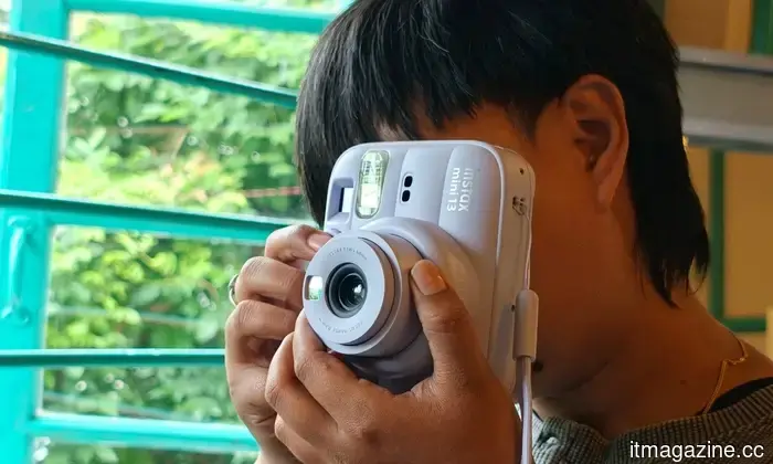 Fujifilm Instax Mini 13 review: This instant camera captivated me with its simple retro appeal.