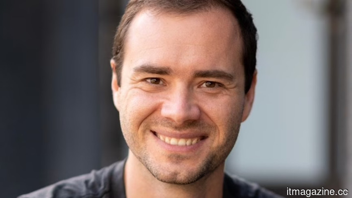 OpenAI co-founder Karpathy has joined the pre-training team at Anthropic.