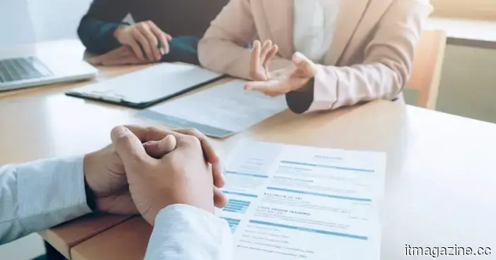 How JobAssist Transforms the Contemporary Job Search Process