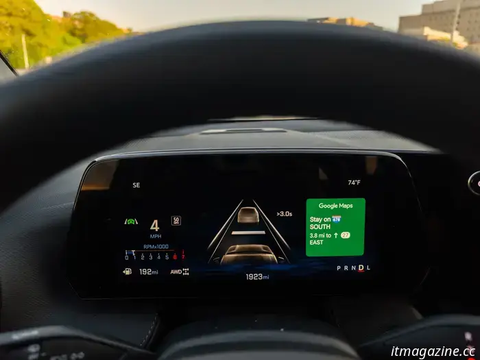 My next vehicle needs to include the Carplay and Android Auto feature; here’s the reason.