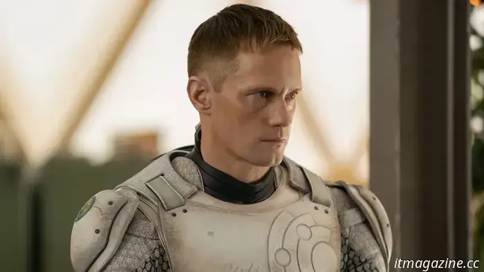 Il trailer di Murderbot: Alexander Skarsgård è un robot di sicurezza canaglia nella serie Apple TV+