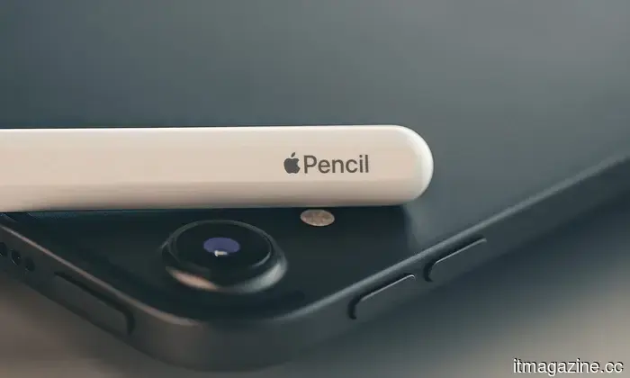 Apple may introduce two new Apple Pencils next spring in conjunction with the iPad Pro release.
