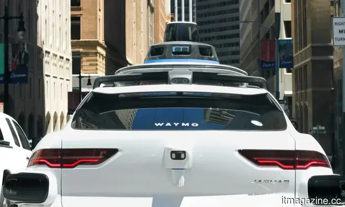 Waymo's autonomous vehicles continue to receive parking tickets in Austin, and it's not just people who are voicing their concerns.