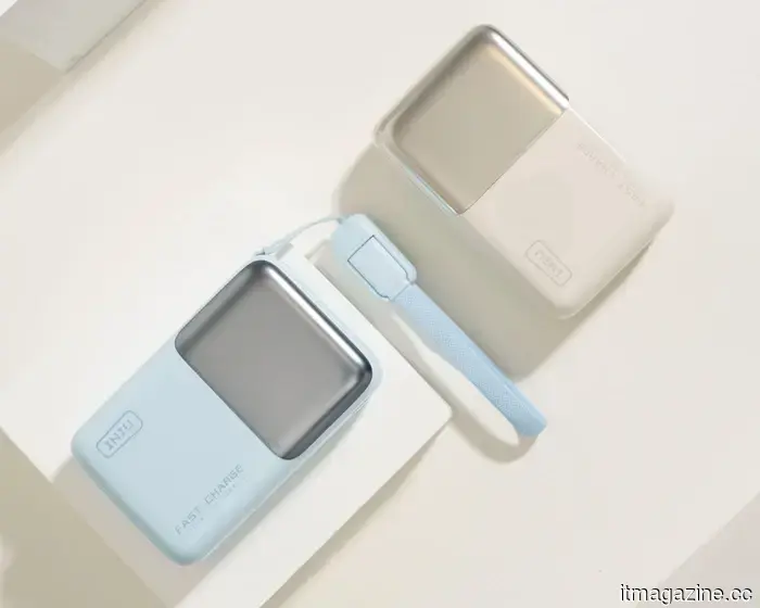 The INIU Pocket Rocket P50 is the tiniest power bank that your pocket truly requires.