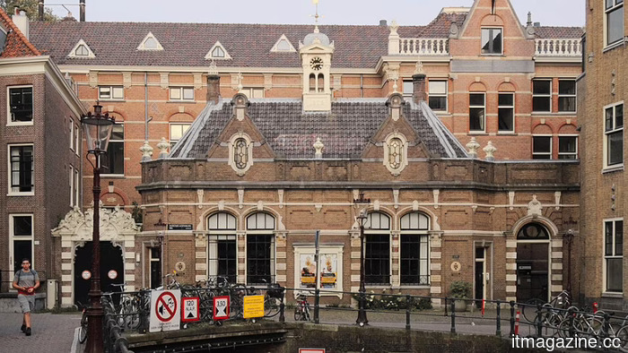 ShinyHunters has breached Instructure's Canvas LMS, claiming to have accessed data from 275 million users and 3.65TB of student information from 9,000 educational institutions, including 44 in the Netherlands.
