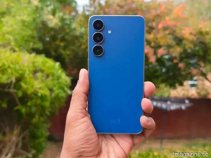 OnePlus 15R review: while it's not extravagant, it stands out as the top phone I've ever evaluated in one important aspect.