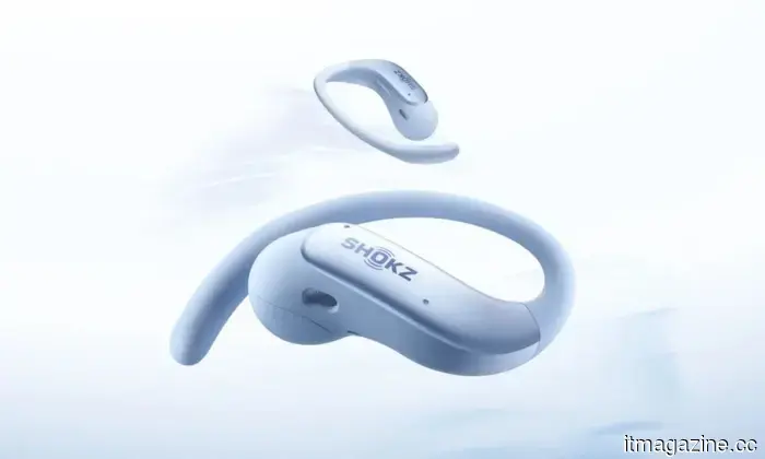 Shokz OpenFit Air 2 sostituisce i controlli touch con pulsanti a pressione per prevenire tocchi accidentali.