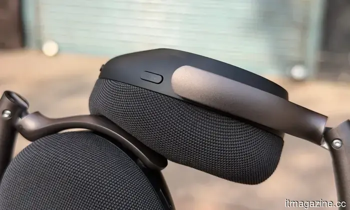 Jabra Evolve3 75 review: After wearing this work headset for several weeks, I found it to be quite impressive.