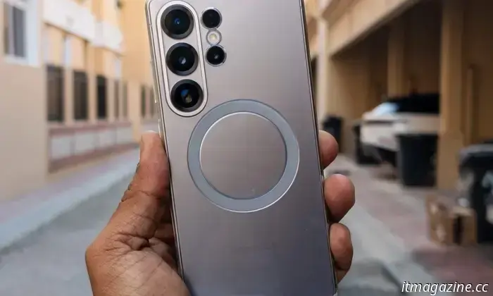 Il Samsung Galaxy S26 potrebbe, dopotutto, non avere una funzione di ricarica tanto attesa.