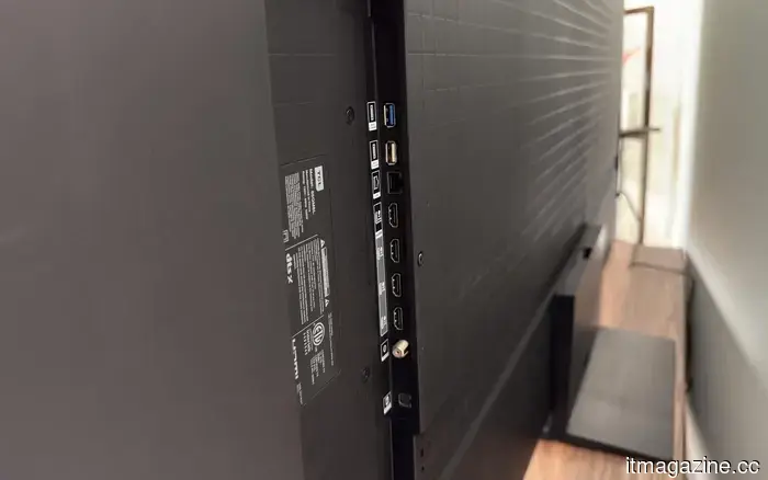 TCL QM8L Review: SQD Technology Accessible to Everyone
