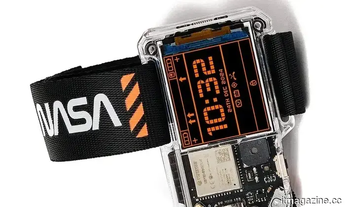 Este reloj inteligente inspirado en NASA tiene un encanto retro de ciencia ficción y un precio de $129.