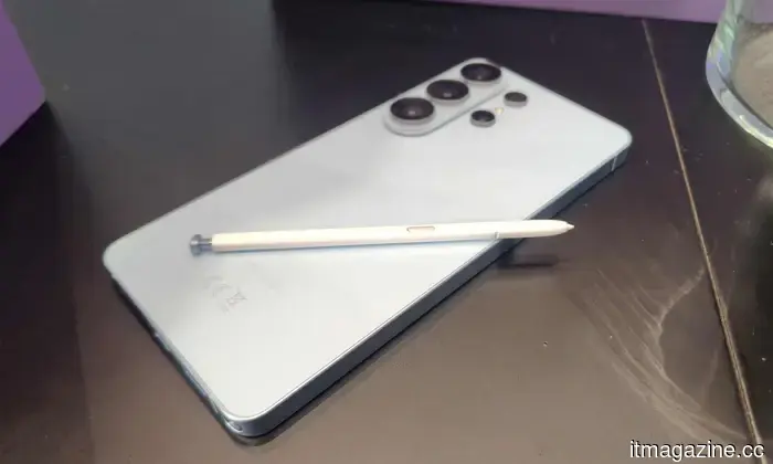 Il Galaxy S27 Ultra potrebbe saltare importanti aggiornamenti della S Pen nonostante il continuo lavoro di Samsung.