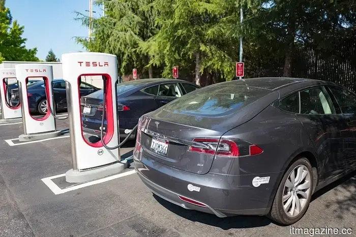 Tesla provides one year of complimentary Supercharging with the Model 3 Premium and Performance options.