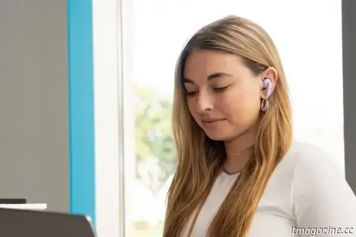 JLab presenta due nuovi auricolari ANC in stile stem e il suo primo modello open-ear