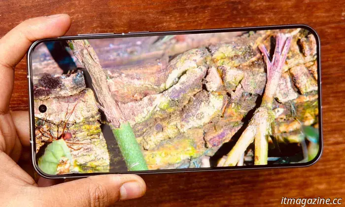 Probé un teléfono pequeño realmente excelente, y espero que Samsung y Apple presten atención.