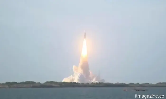 Они в пути! NASA запускает людей на Луну в первый раз за 53 года