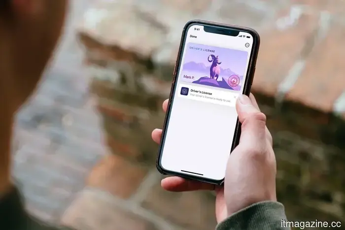 Las licencias de conducir de Apple Wallet llegarán a Carolina del Norte, pero hay un inconveniente.
