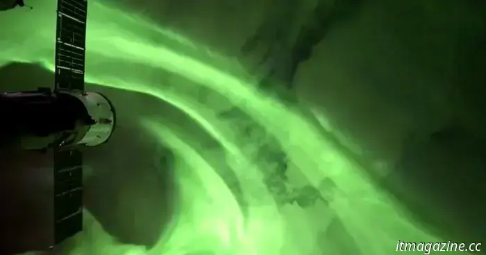 Ultima aurora visto dallo spazio è un vero e proprio storditore