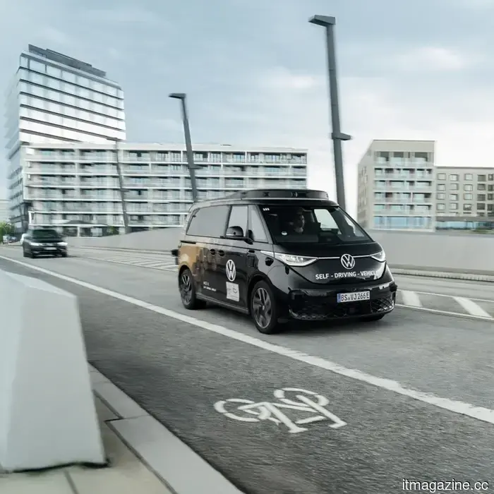 MOIA de Volkswagen y Uber comienzan a probar minibuses ID. Buzz autónomos en Los Ángeles