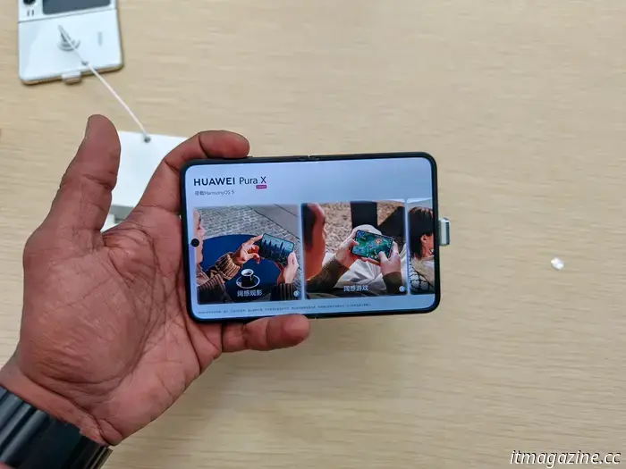 La respuesta de Huawei al Moto Razr Ultra 2025 me hace preguntarme quién tiene razón