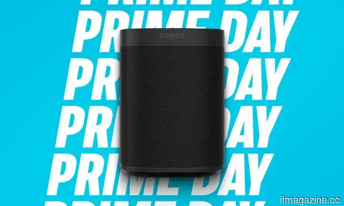 Encontré dos ofertas del Prime Day en altavoces: uno diseñado para viajar, el otro para tu hogar inteligente.