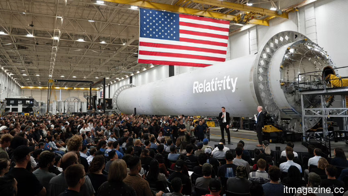NASA selects Eric Schmidt's Relativity Space for a mission to Mars.