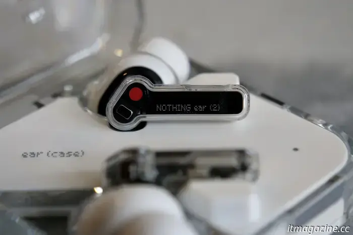 Nothing y Kef están fabricando productos de audio premium juntos