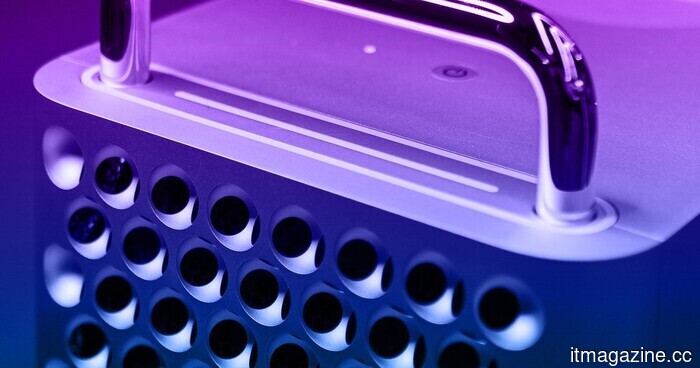 The cheese-grater Mac Pro is discontinued, but Apple will still offer you a previous model.