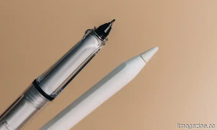 Reasons for selecting the Supernote Nomad instead of other e-ink tablets.