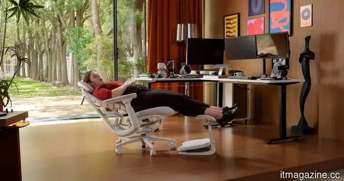 La risposta di LiberNovo a un crescente problema sul posto di lavoro: ergonomia che si adatta realmente