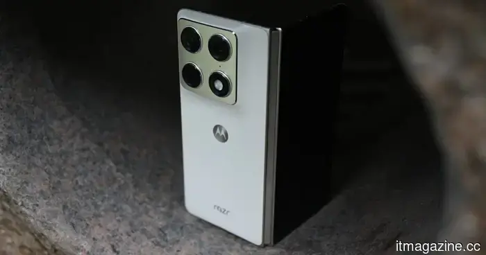The Razr Fold now has improved compatibility with iPhones due to AirDrop.